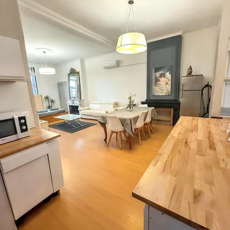 Spacieux à De 93 M² Apartamento