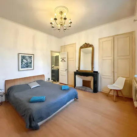 Spacieux à De 93 M² Apartamento *