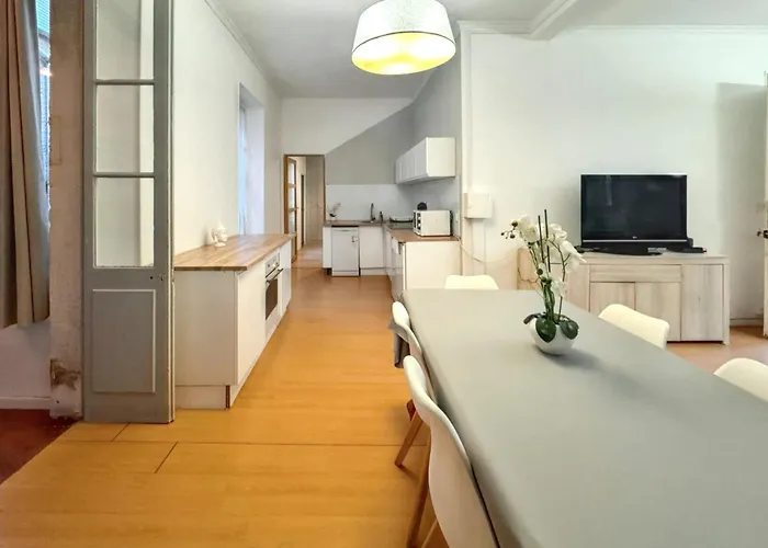 شقة Appartement Spacieux A Narbonne De 93 M²