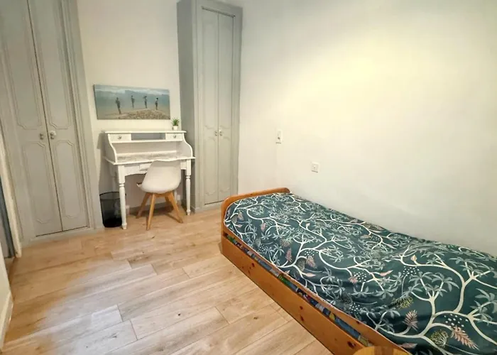 Appartement Spacieux A Narbonne De 93 M² شقة ناربون