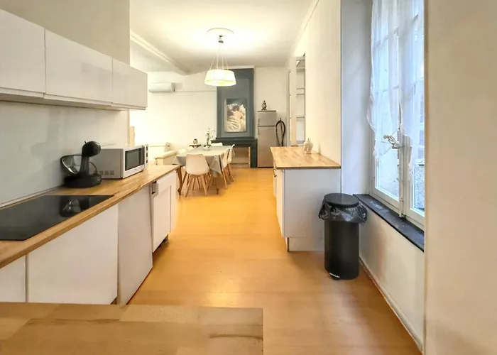 Appartement Spacieux A Narbonne De 93 M² ناربون