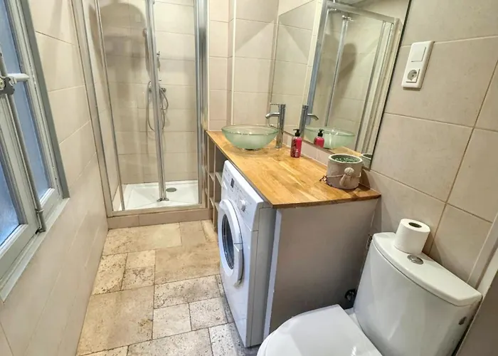 Appartement Spacieux A Narbonne De 93 M² * ناربون