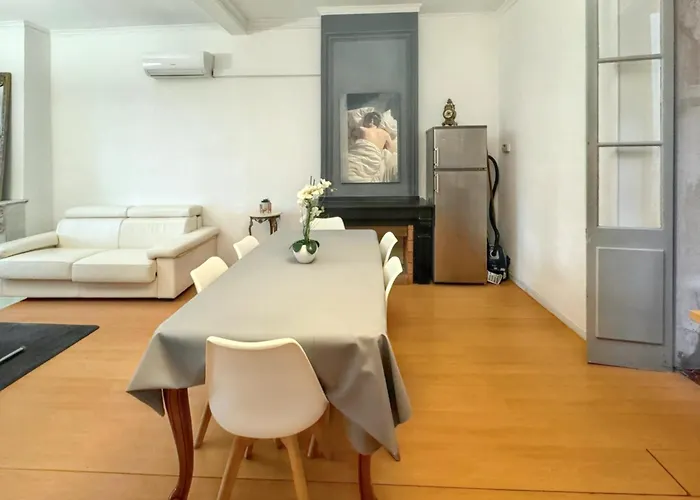 Appartement Spacieux A Narbonne De 93 M²